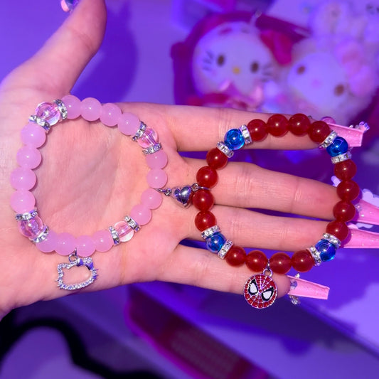 Conjunto de pulseras magnéticas de corazón de Diamond Kitty y Spider-Man