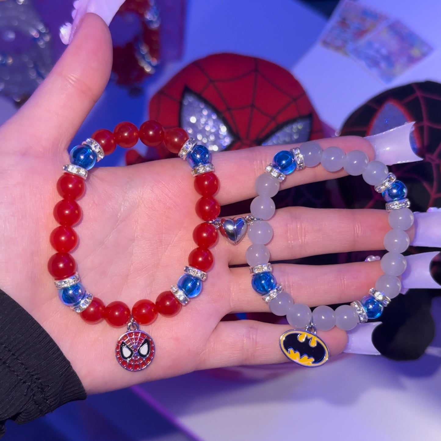 Pulseras magnéticas de corazón de Spider-Man y BM